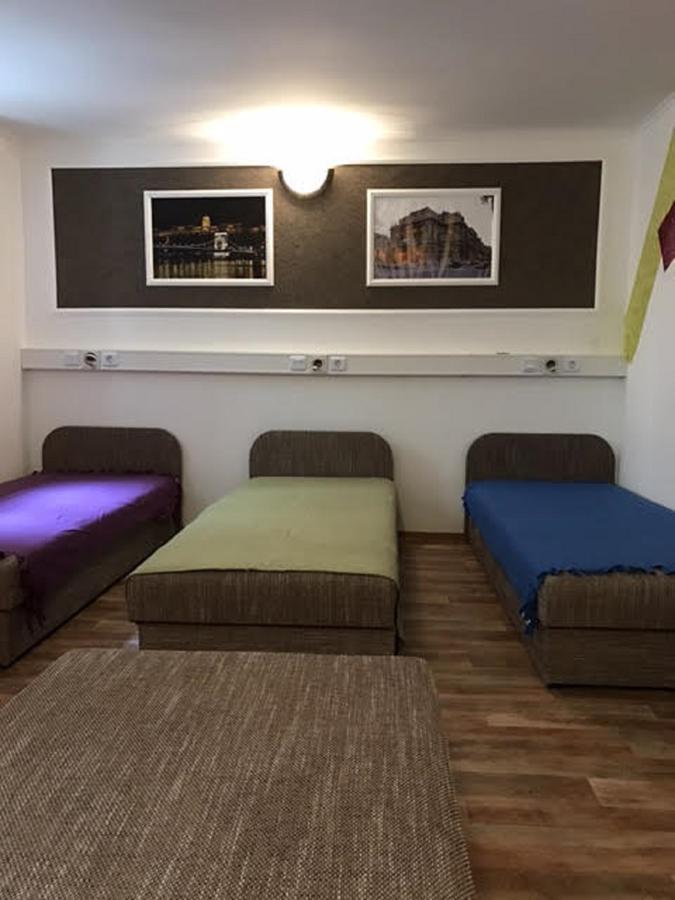 Opera Hostel Budapest Luaran gambar