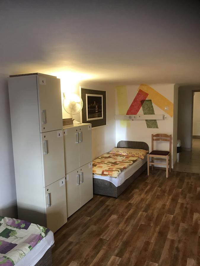 Opera Hostel Budapest Luaran gambar