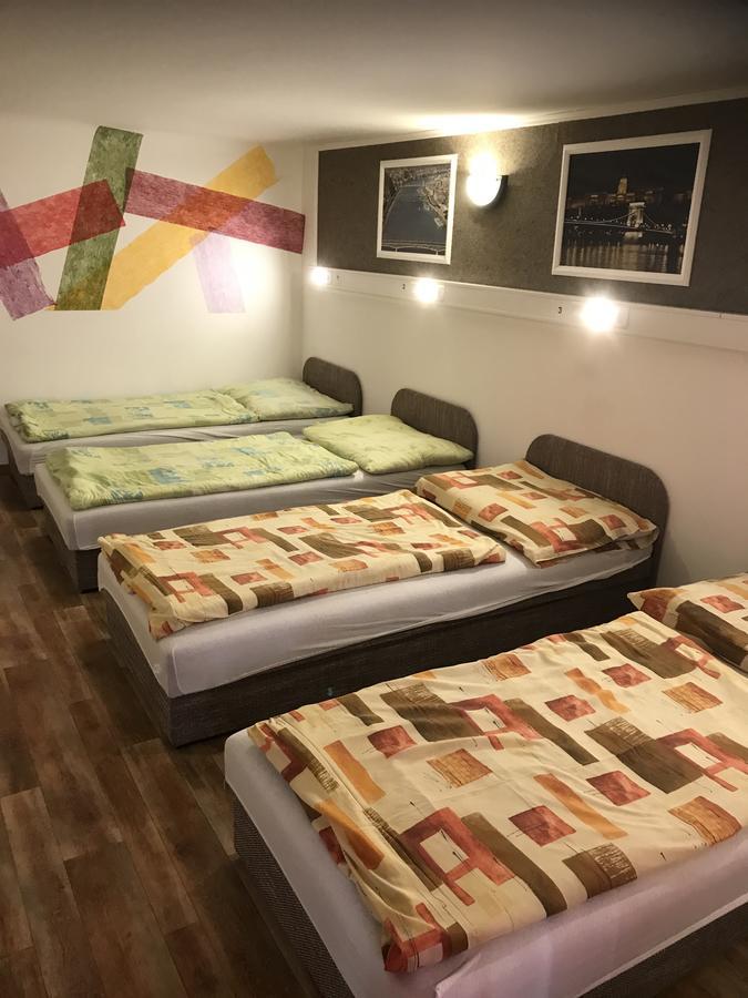 Opera Hostel Budapest Luaran gambar