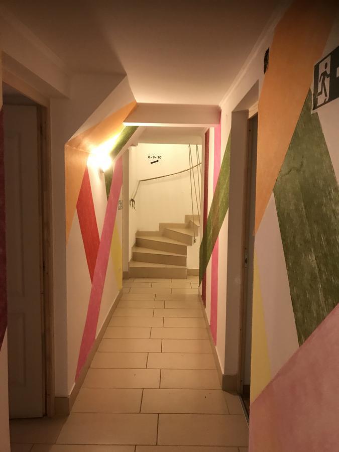 Opera Hostel Budapest Luaran gambar