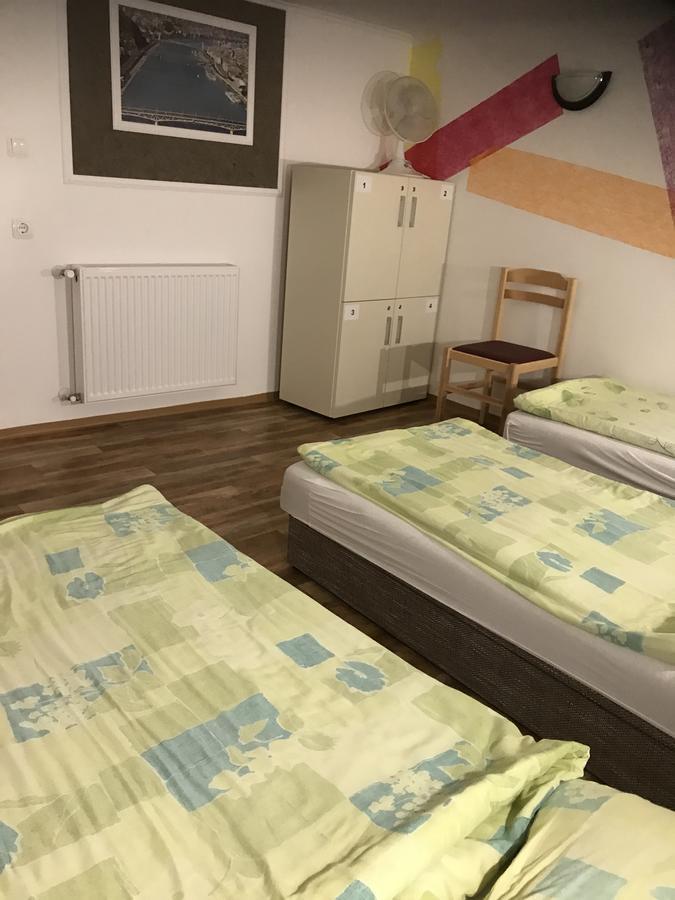 Opera Hostel Budapest Luaran gambar